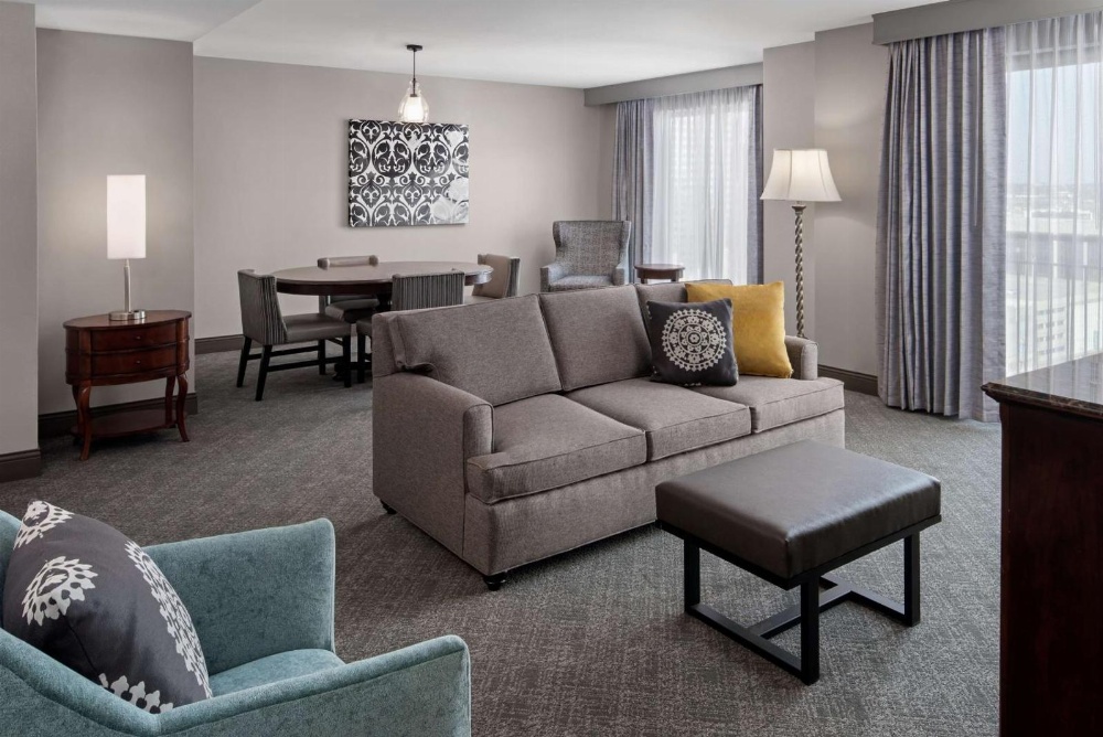 Embassy Suites By Hilton San Antonio Riverwalk-Downtown Main image